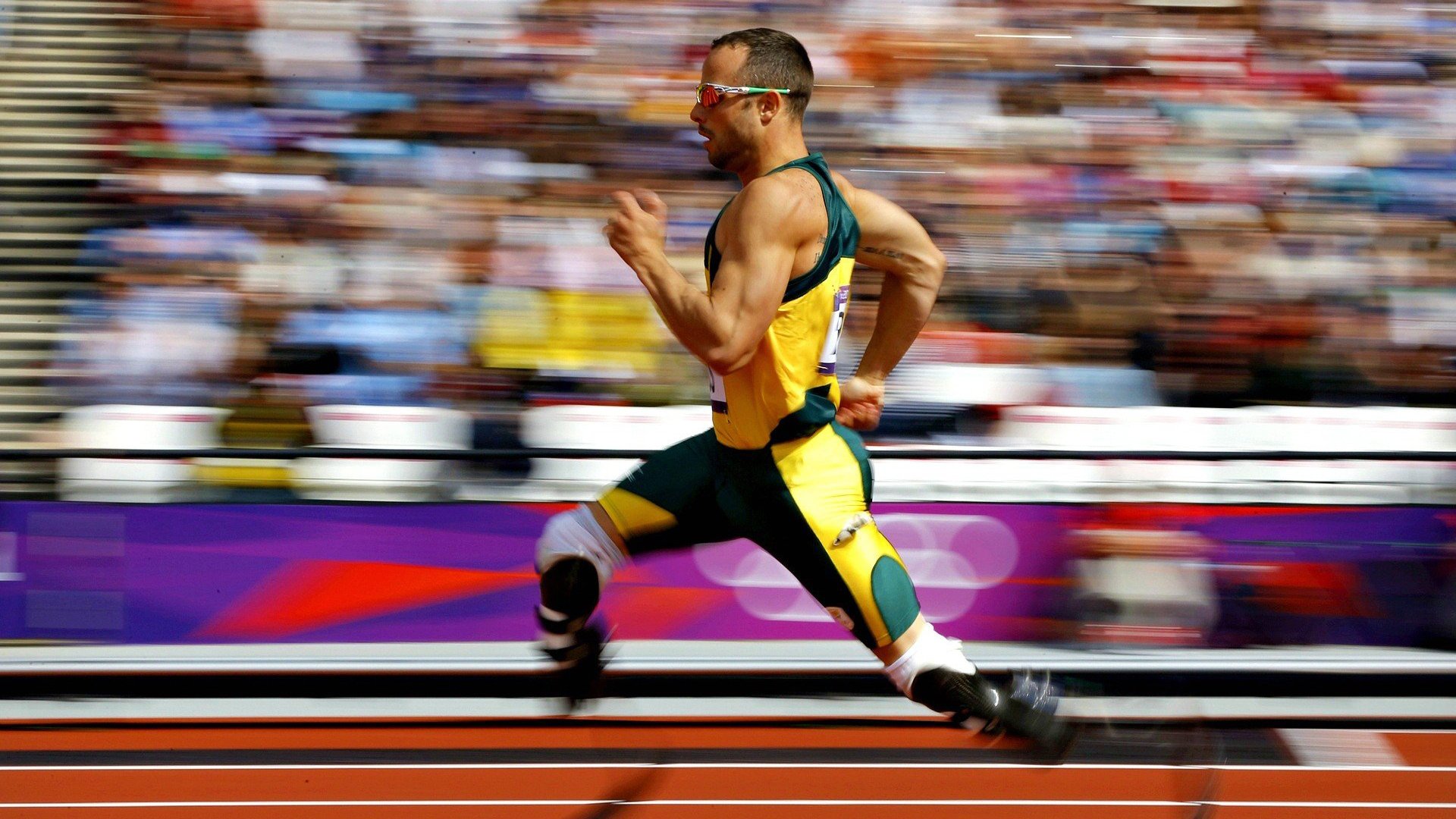 爱游戏下载-“霍斯特的超强防守，助力南非羚羊队再创佳绩”